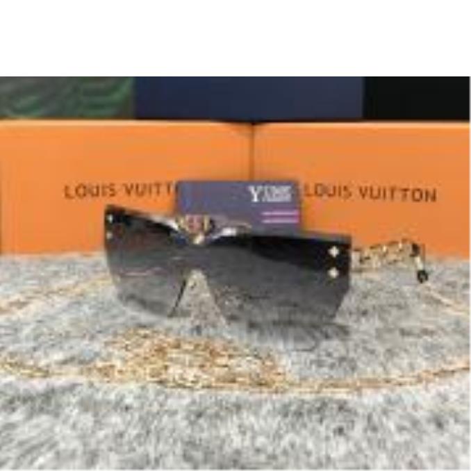 MẮT KÍNH LV 