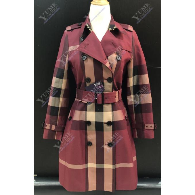 ÁO NỮ BURBERRY&nbsp;