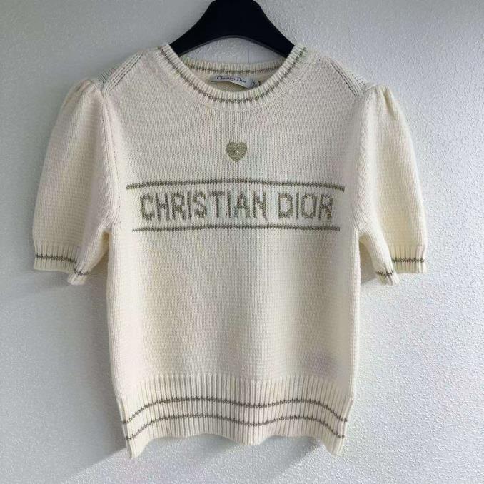 ÁO NỮ DIOR&nbsp;