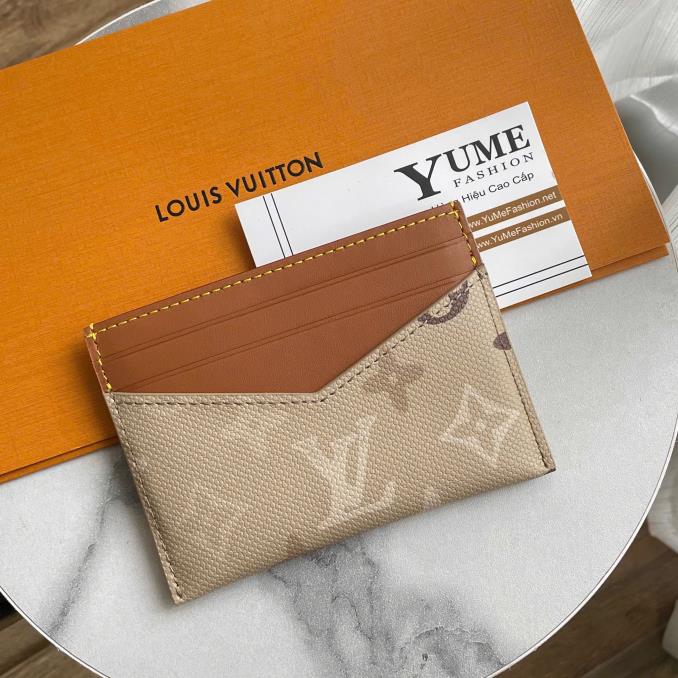 BÓP NAM LV&nbsp;Holder Card Lv
