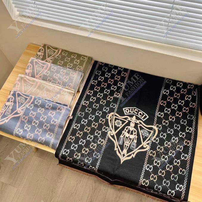 KHĂN CHOÀNG GUCCI&nbsp;KHĂN CHOÀNG GUCCI