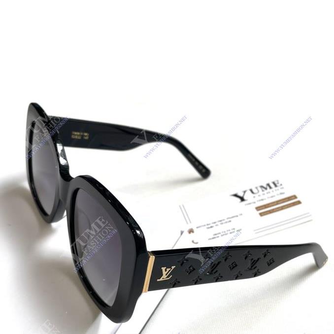MẮT KÍNH LV 