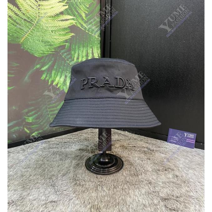 NÓN HIỆU PRADA&nbsp;