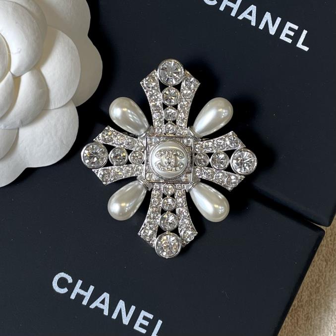 CÀI ÁO Cài Áo Chanel