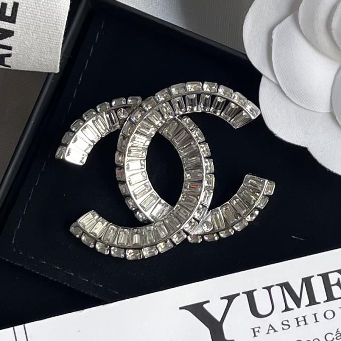 CÀI ÁO&nbsp;Cài áo Chanel