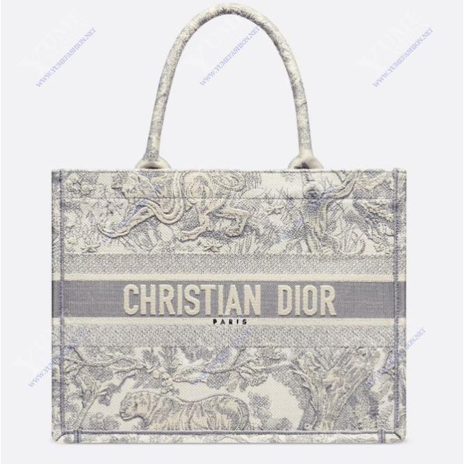 TÚI XÁCH DIOR Medium Book Tote 36
